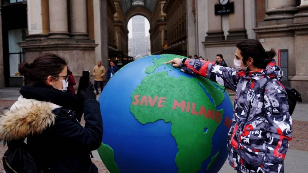 Итальянцы критикуют ЕС и благодарят Россию за помощь в борьбе с коронавирусом