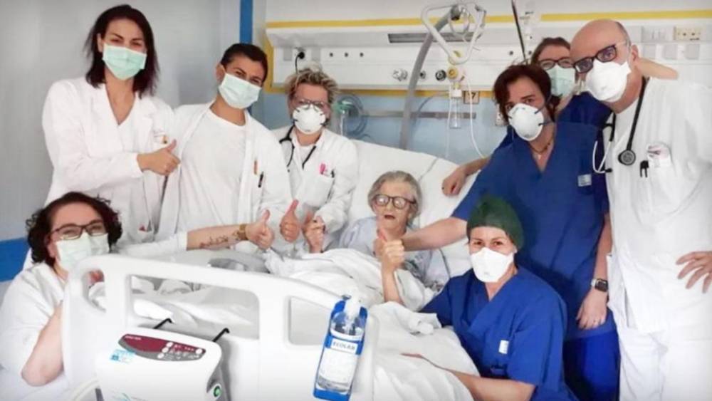 В Италии удалось вылечить от коронавируса 95-летнюю пенсионерку