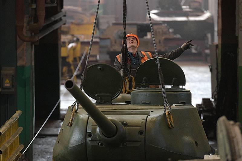 В Петербурге отремонтировали 30 танков Т-34