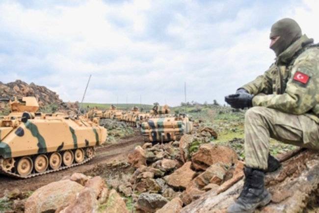 Турецкие военные обсуждают операцию по зачистке радикалов из ХТШ