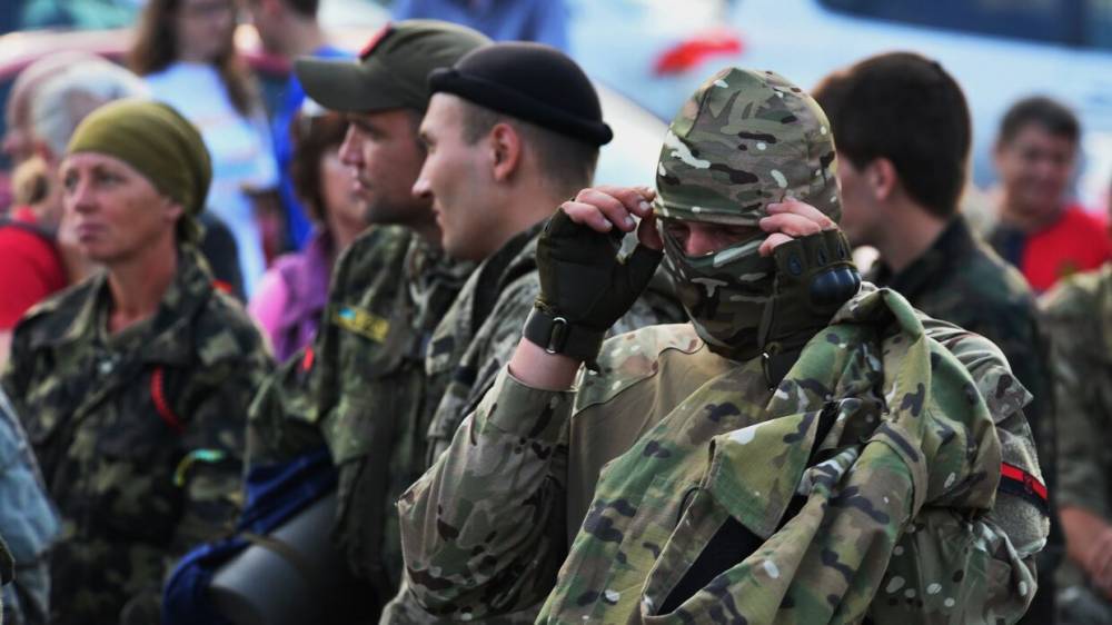 Украинский военный под воздействием психотропов спровоцировал ДТП в Донбассе