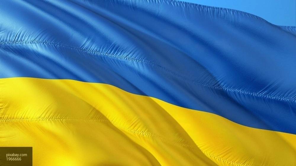 Украина просит международных партнеров реструктуризировать ее долг из-за коронавируса