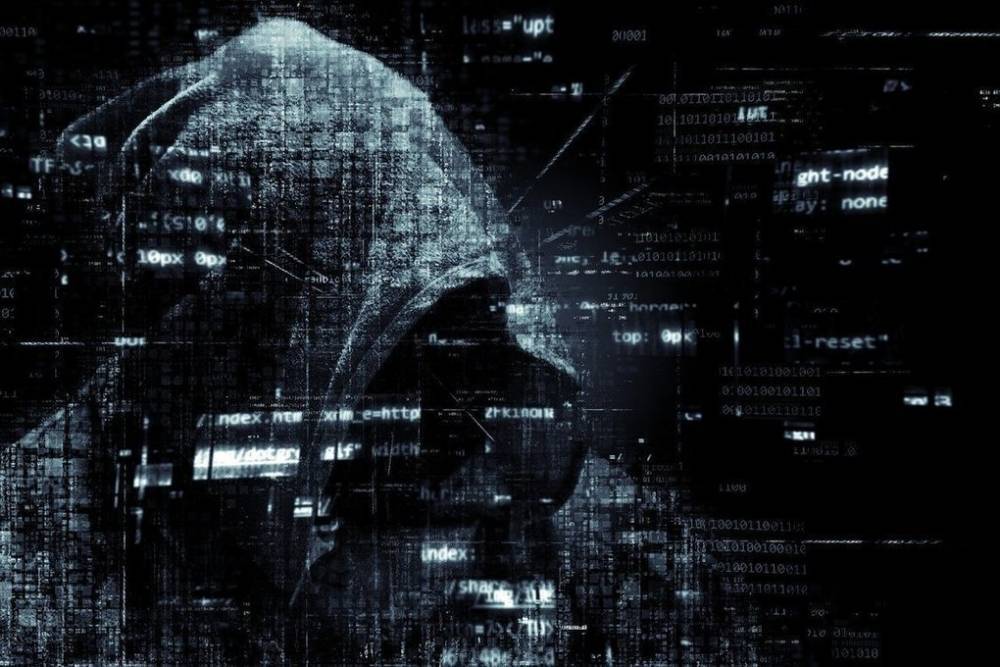 ФСБ задержала 30 хакеров, торговавших украденными банковскими картами россиян