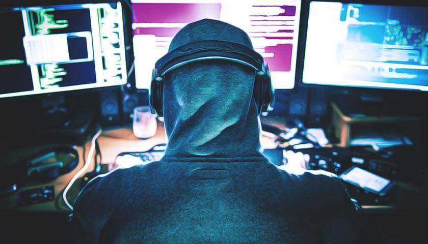 ФСБ задержала более 30 хакеров за продажу данных кредитных карт. У них изъяли золотые слитки и $1 млн