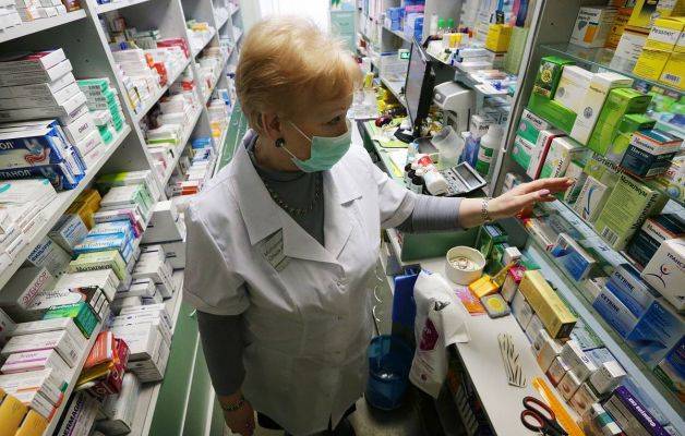 Чиновники готовят законодательную микстуру от роста цен на лекарства
