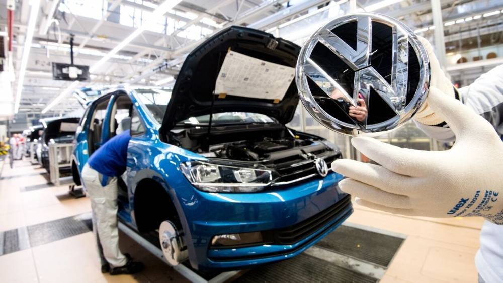Volkswagen приостановит сборку автомобилей в России из-за коронавируса