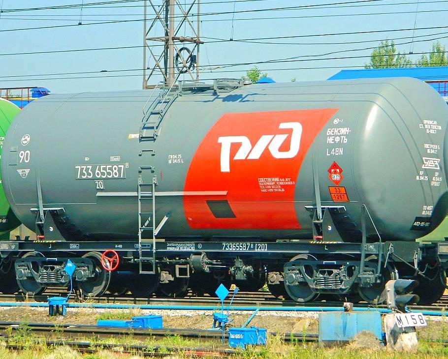 Казахстан планирует запретить ввоз бензина из России железнодорожным транспортом
