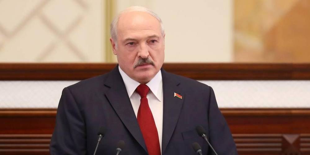 Лукашенко: "Выдержим до Пасхи – значит, жить будем"