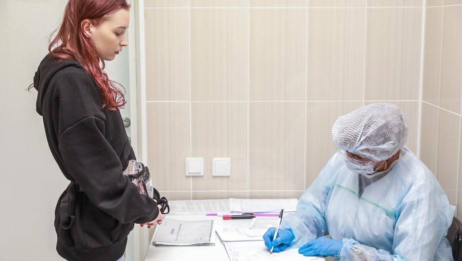 В Петербурге больницы приостановили медицинский прием и госпитализацию