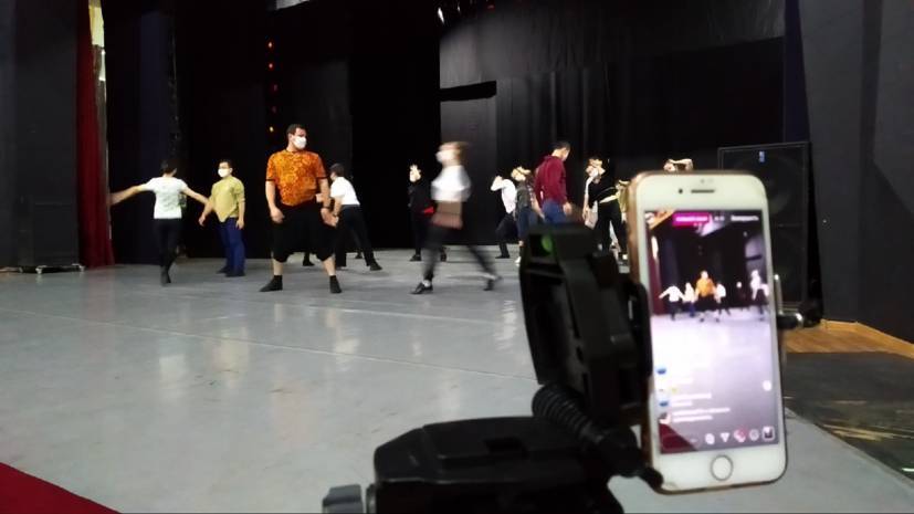 Оренбургский театр музкомедии покажет репетицию спектакля онлайн