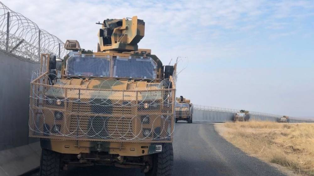 Два турецких военнослужащих подорвались на СВУ в Идлибе
