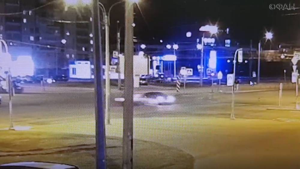 Смертельное ДТП на Богатырском проспекте в Петербурге попало на видео