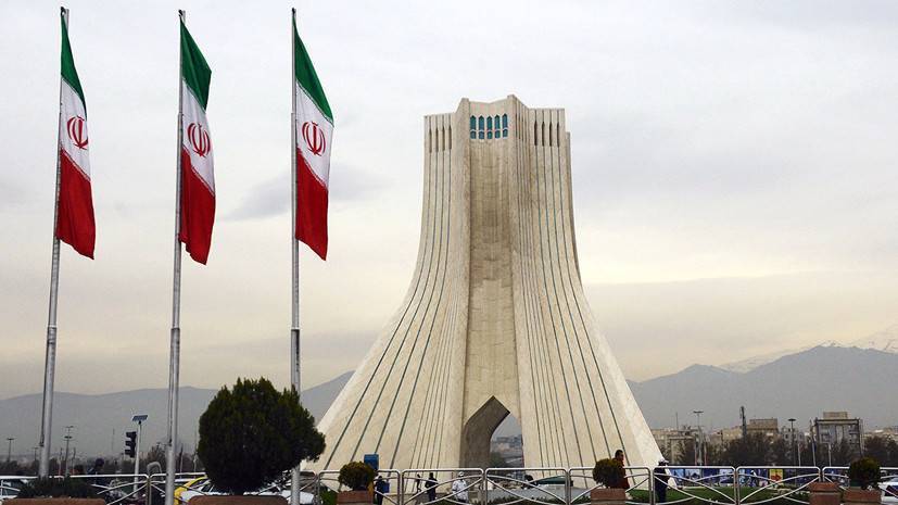 Россия призвала США снять с Ирана мешающие борьбе с COVID-2019 санкции