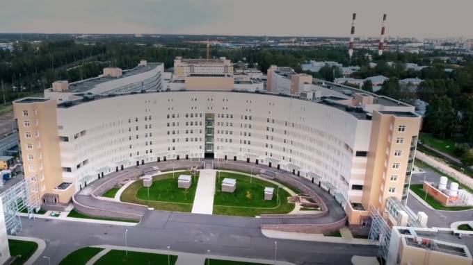 В Боткинской больнице освобождают коронавирусные боксы