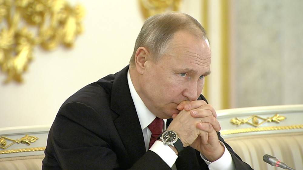 Путин сегодня обратится к россиянам из-за коронавируса