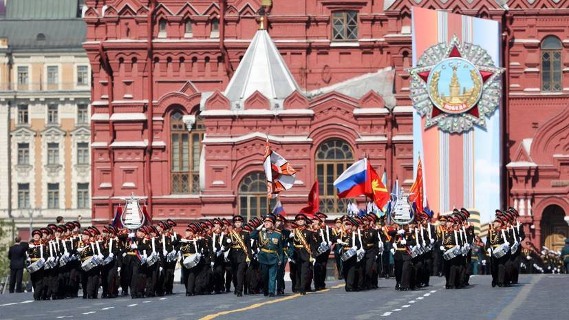 В Кремле оценили возможность отмены парада Победы