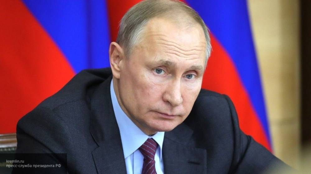 Путин распорядился проверить российскую армию на готовность к борьбе с коронавирусом