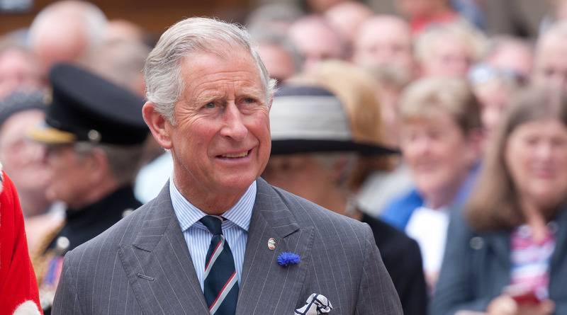 У принца Чарльза - положительный результат на коронавирус
