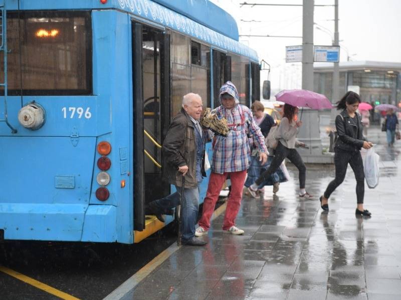 Собянин отменил льготный проез в транспорте для пенсионеров и студентов