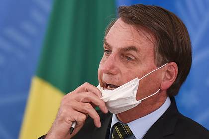 Президент Бразилии выступил против карантина