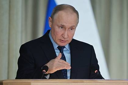 Путин заявил о сдерживании распространения коронавируса в России