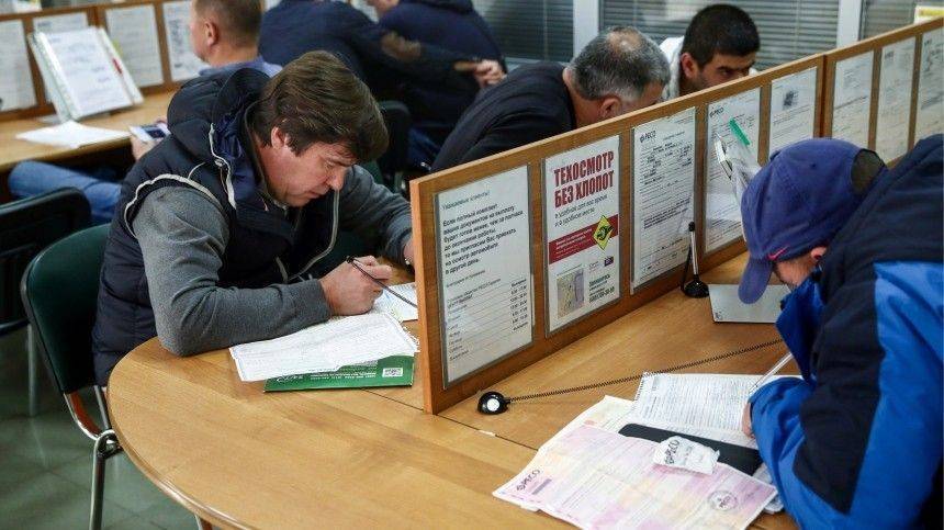 Путин предложил увеличить пособия по безработице до 12 тысяч рублей