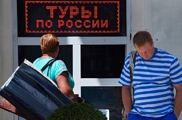Крым решили уберечь от туристов из-за коронавируса