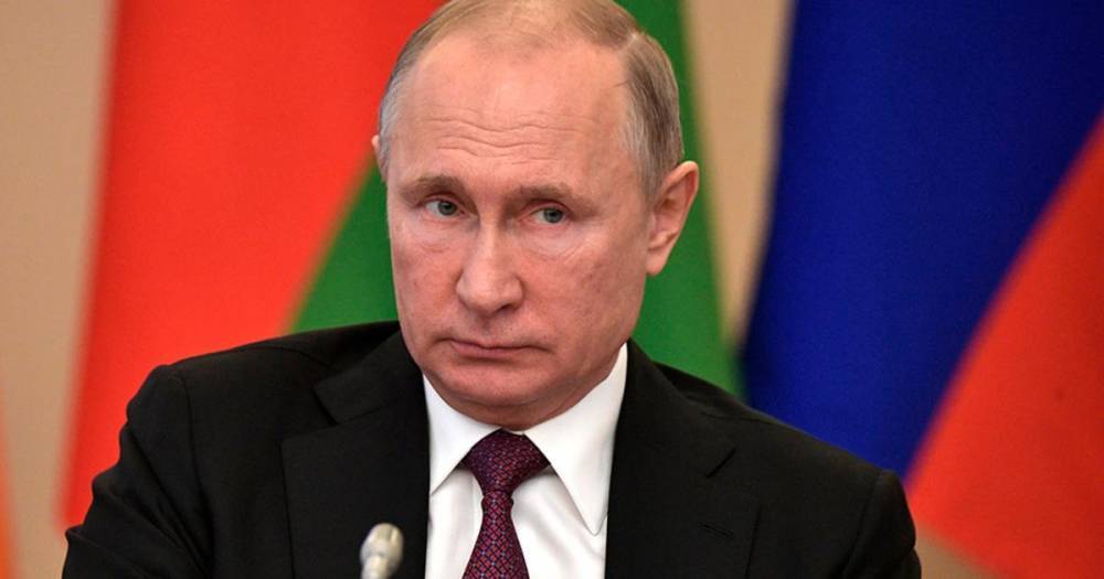 Путин объявил следующую неделю нерабочей из-за коронавируса