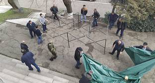 Четверо оппозиционеров начали голодовку в Степанакерте
