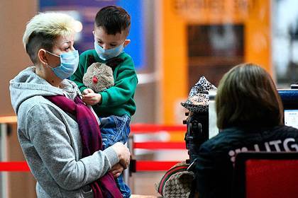 Россиянам объяснили особенности общения с детьми во время пандемии коронавируса