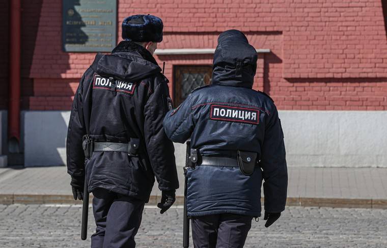 Полиция Москвы напомнила горожанам о режиме самоизоляции