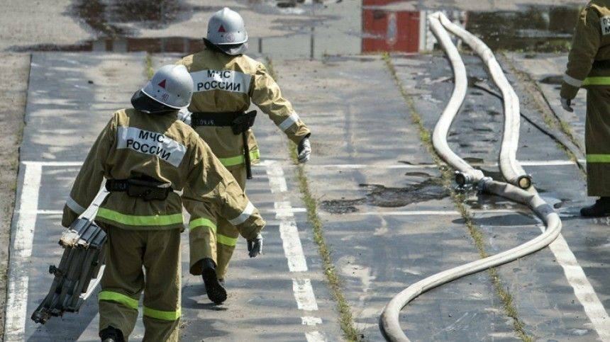 Шестеро детей пострадали при пожаре в многоэтажке в Краснодаре