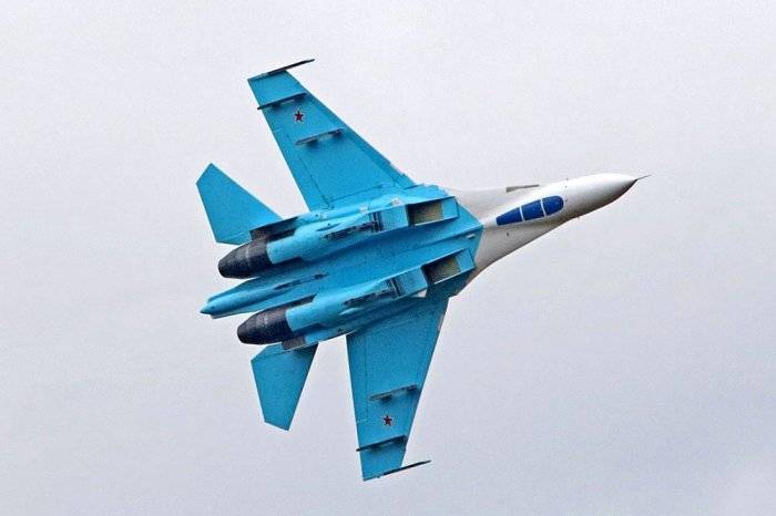 Российский истребитель Су-27 упал в Черное море