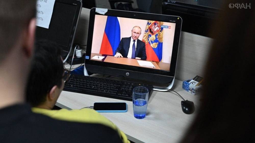 Политолог объяснил смысл заявлений Путина об увеличении налогов на вывод средств из РФ