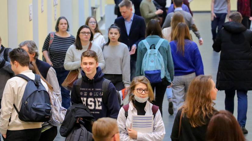 Студентов российских вузов направят на каникулы до 5 апреля