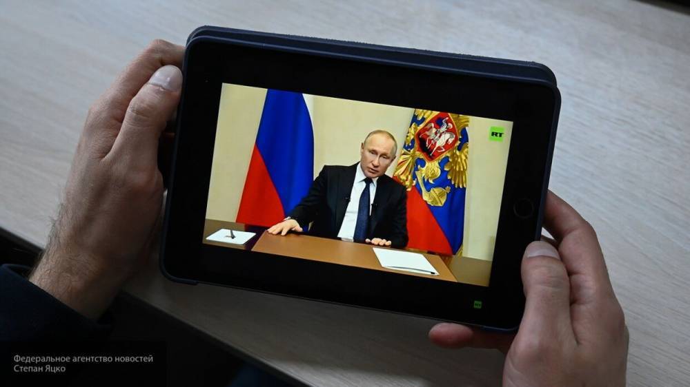 Принцип действия указа Путина о нерабочей неделе прояснили в Кремле