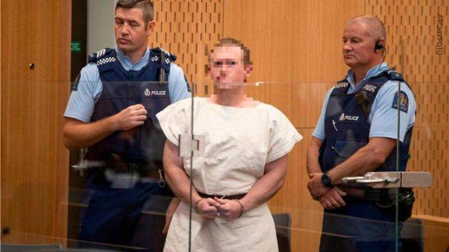 Новозеландский террорист неожиданно признался в бойне в мечетях Крайстчерча
