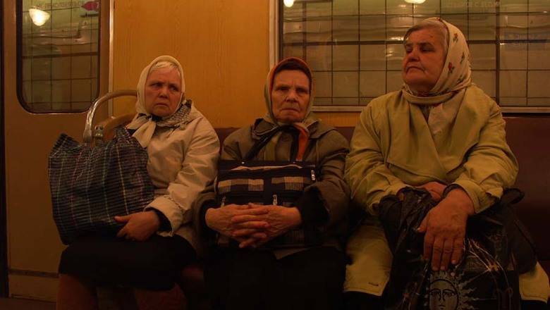 Введенный в Москве карантин для пенсионеров нарушили 63 тысячи человек