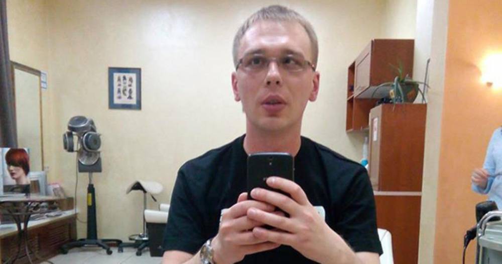 Суд продлил арест экс-полицейским по делу Голунова до 7 июня