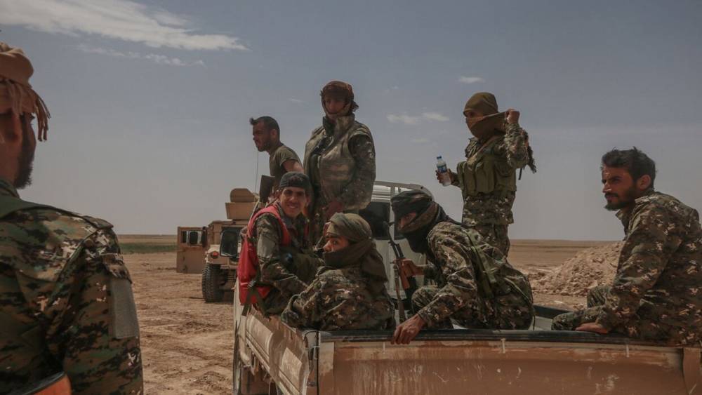 Сирия новости 26 февраля 16.30: неизвестные убили боевика SDF в Дейр-эз-Зоре, ВС США направили конвой подкрепления в Хасаку