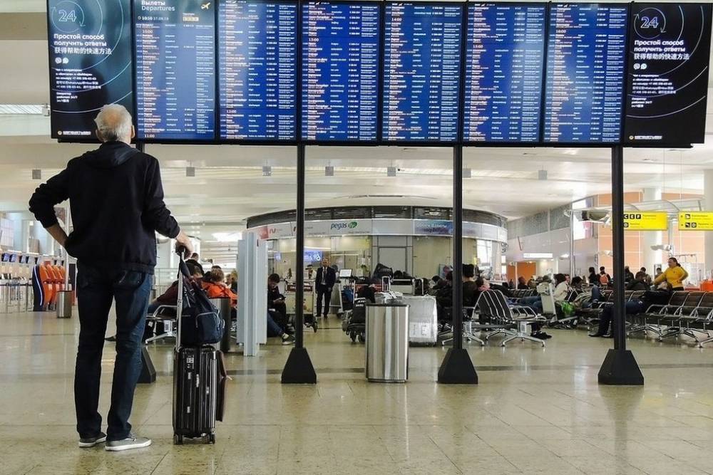 Аэропорт Шереметьево закрывает третий терминал