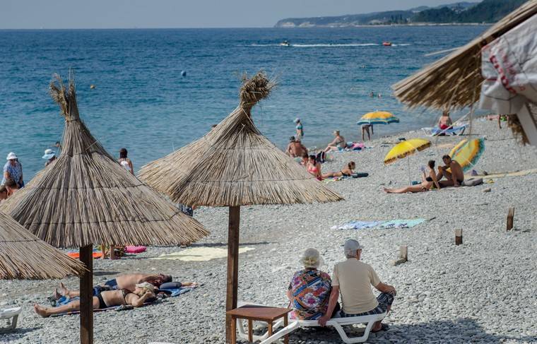 Карантин – не отпуск: жители Сочи попросили россиян не приезжать на курорт