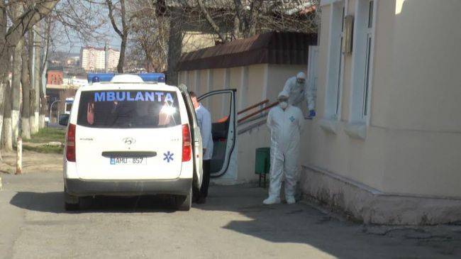 В Молдавии Covid-19 заразились врачи: власти ужесточают карантин