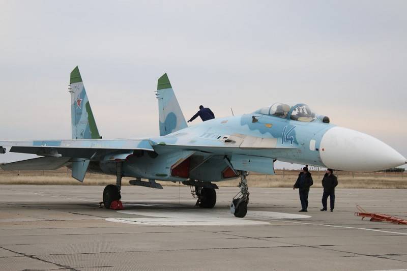 Найден летчик пропавшего над Черным морем Су-27