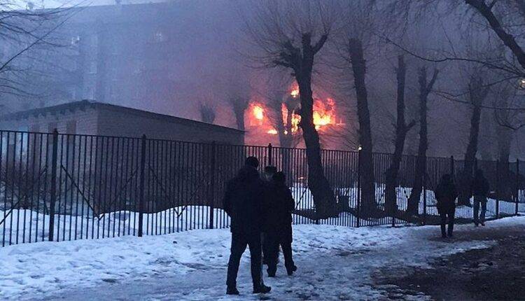 Мэр Магнитогорска рассказал о размещении людей после взрыва газа в их доме