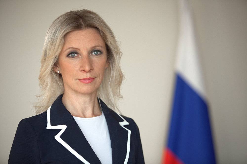 Захарова ответила на критику в адрес российских военных в Италии