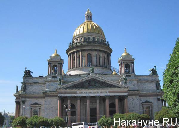 В РПЦ назвали антиконституционным ограничение петербургских властей на посещение храмов