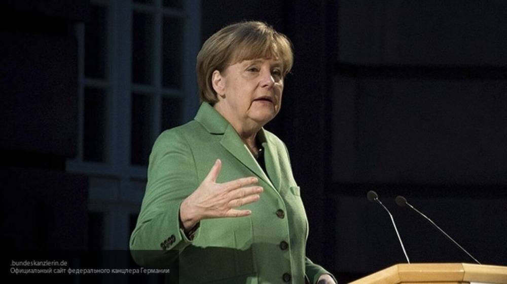 Меркель затосковала по живому общению, будучи на карантине