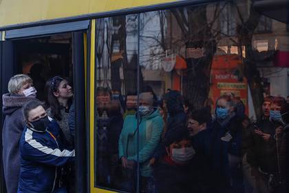 На Украине заявили о превышающем официальные данные в 10 раз числе зараженных