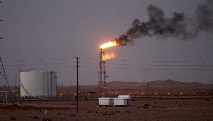 Саудовской Аравии не удается найти покупателей на дополнительные объемы нефти